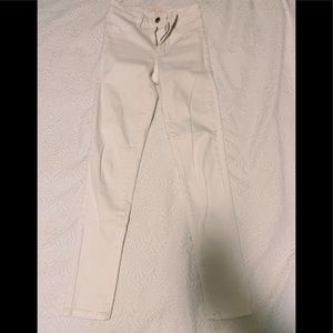 White skinny jeans, only worn once!